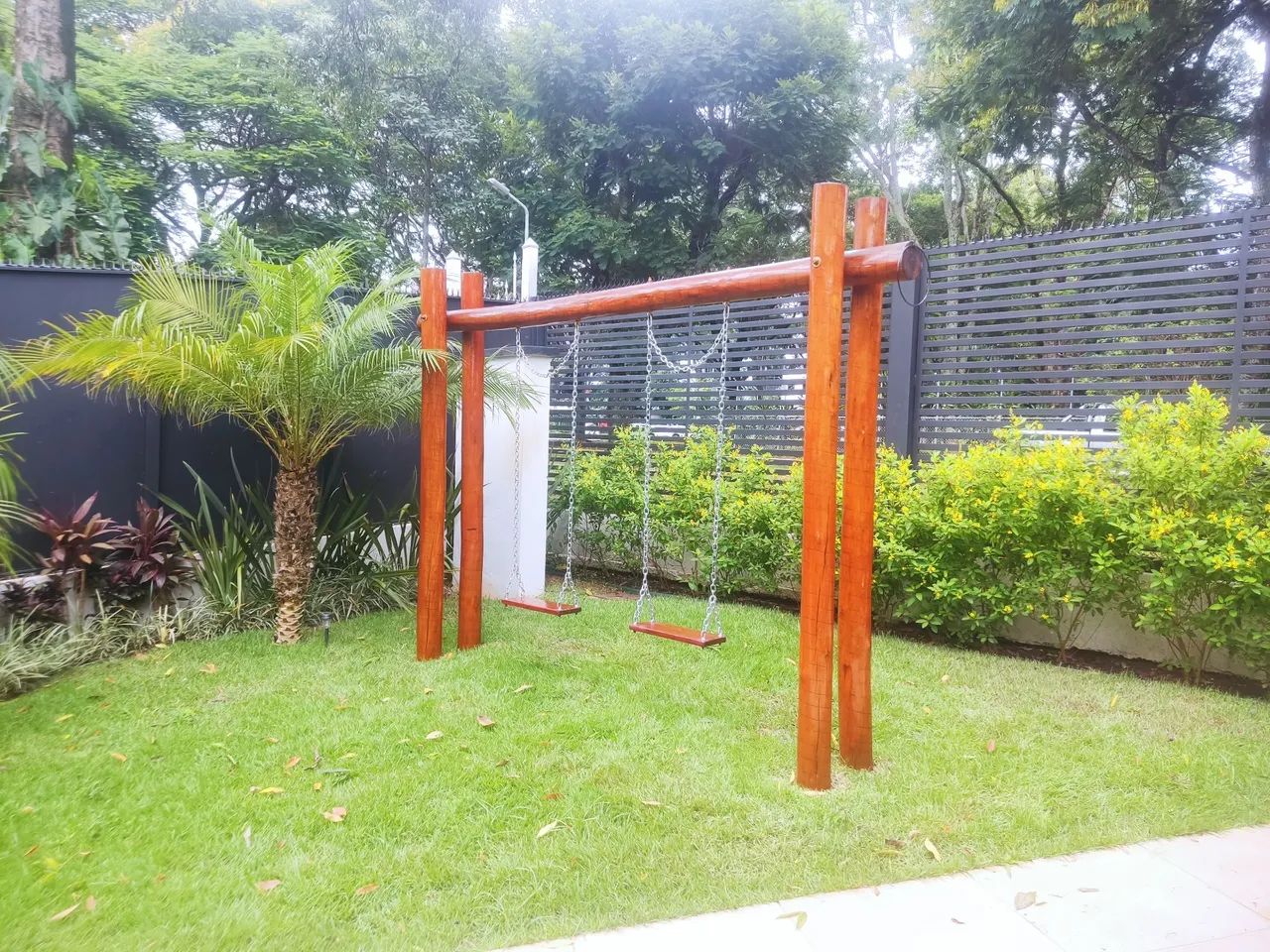 Playground / parquinho Infantil de Madeira - Foto 2