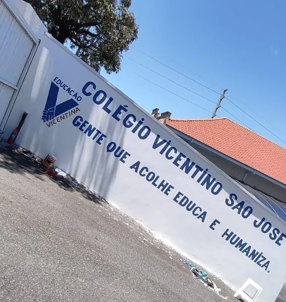 LETREIROS a mão parede e muros
