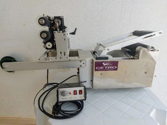 Rotuladora Semiautomática Com Datador Cetro - Foto 3