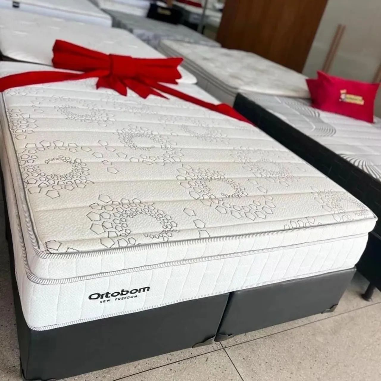 Sofá Retrátil Reclinável premium  2,00 mts - Foto 5