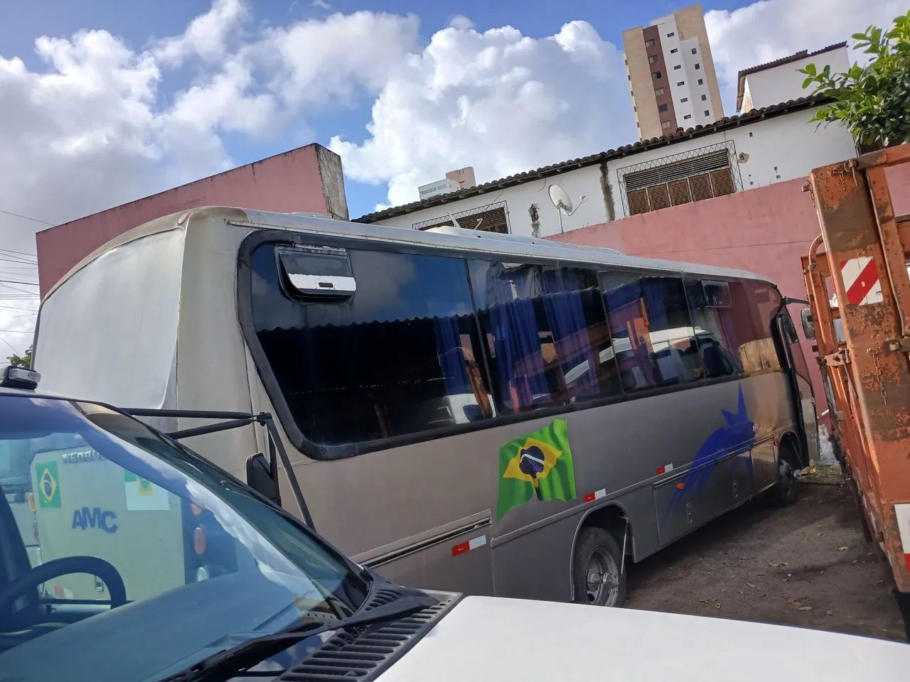 Vendo microônibus Ano 2008 Motor MWM - Foto 11