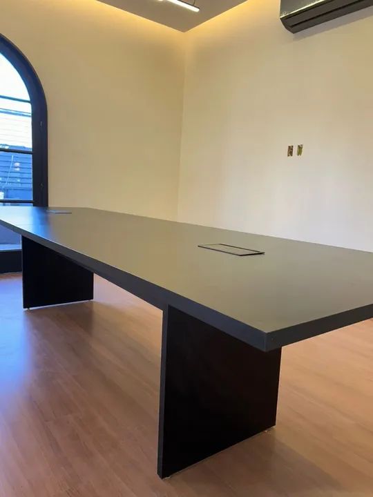 Mesa de reunião  - Foto 3