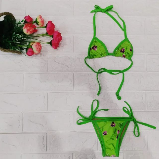 Biquine Infantil Com Estampa De Lycra Verde 4