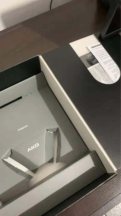 Fone de Ouvido de Referência AKG K702 - Foto 3