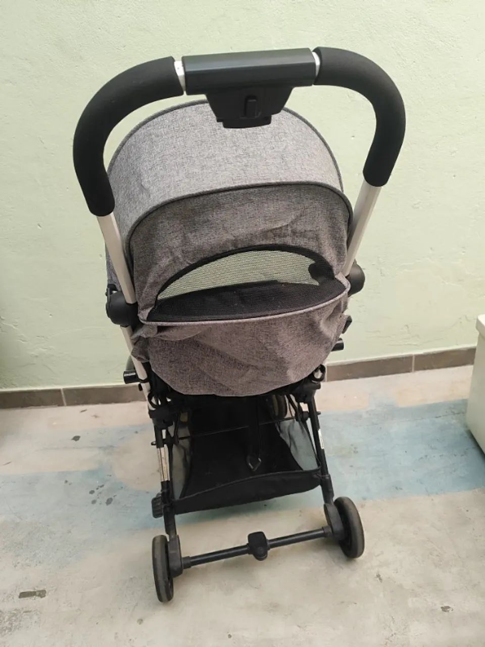 Carrinho De Bebê Burigotto Up Dobrável Para Passeio Até 15kg Gray Cinza - Foto 2