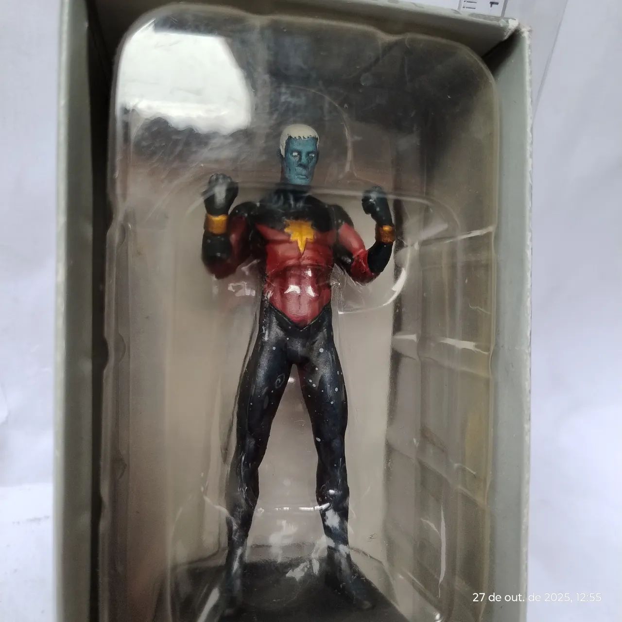 Coleção Eaglemoss Marvel antigo. Capitão Marvel.