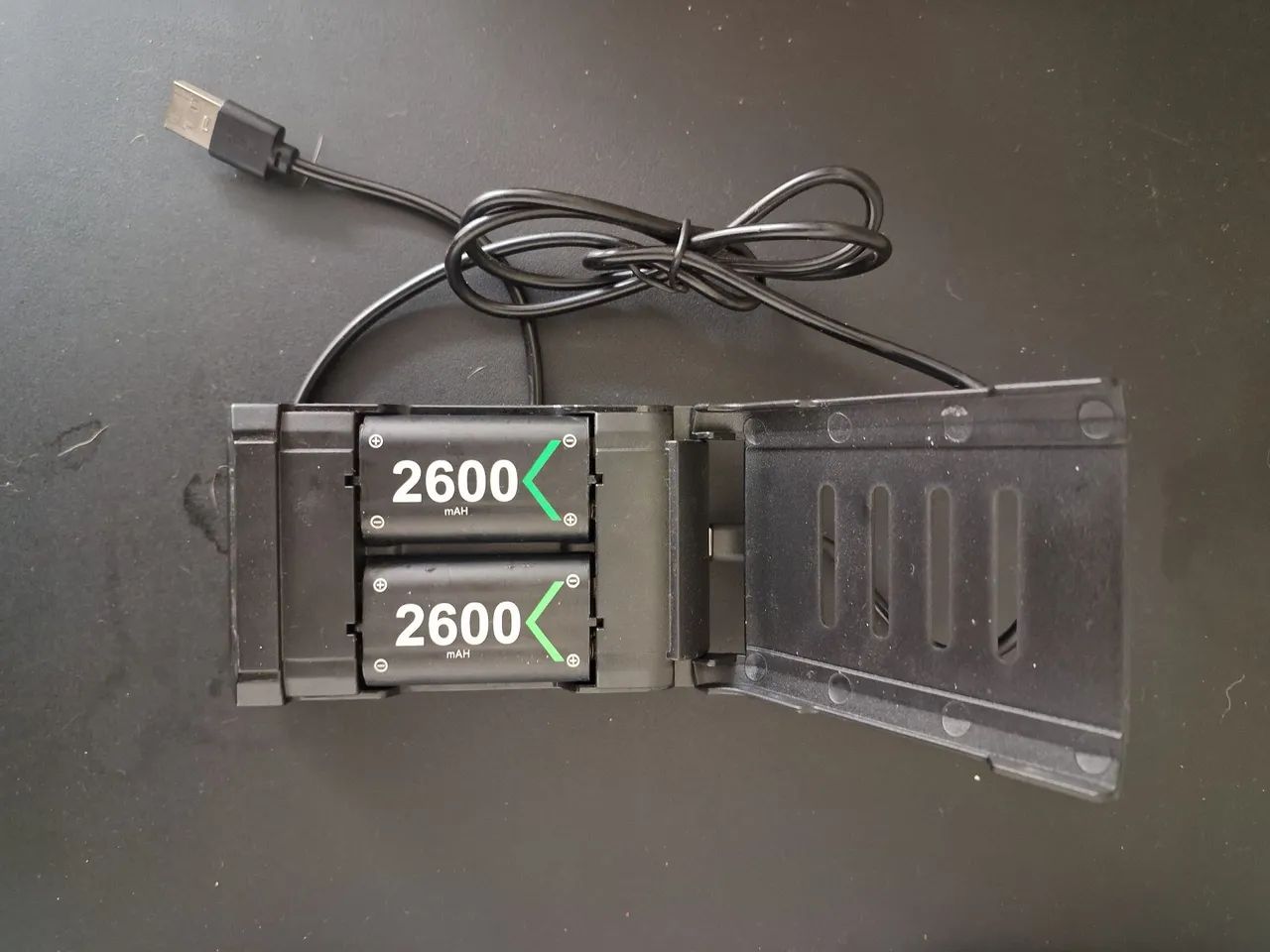 Base de Carregamento + Baterias Controles Xbox ( ACEITO CREDISHOP)