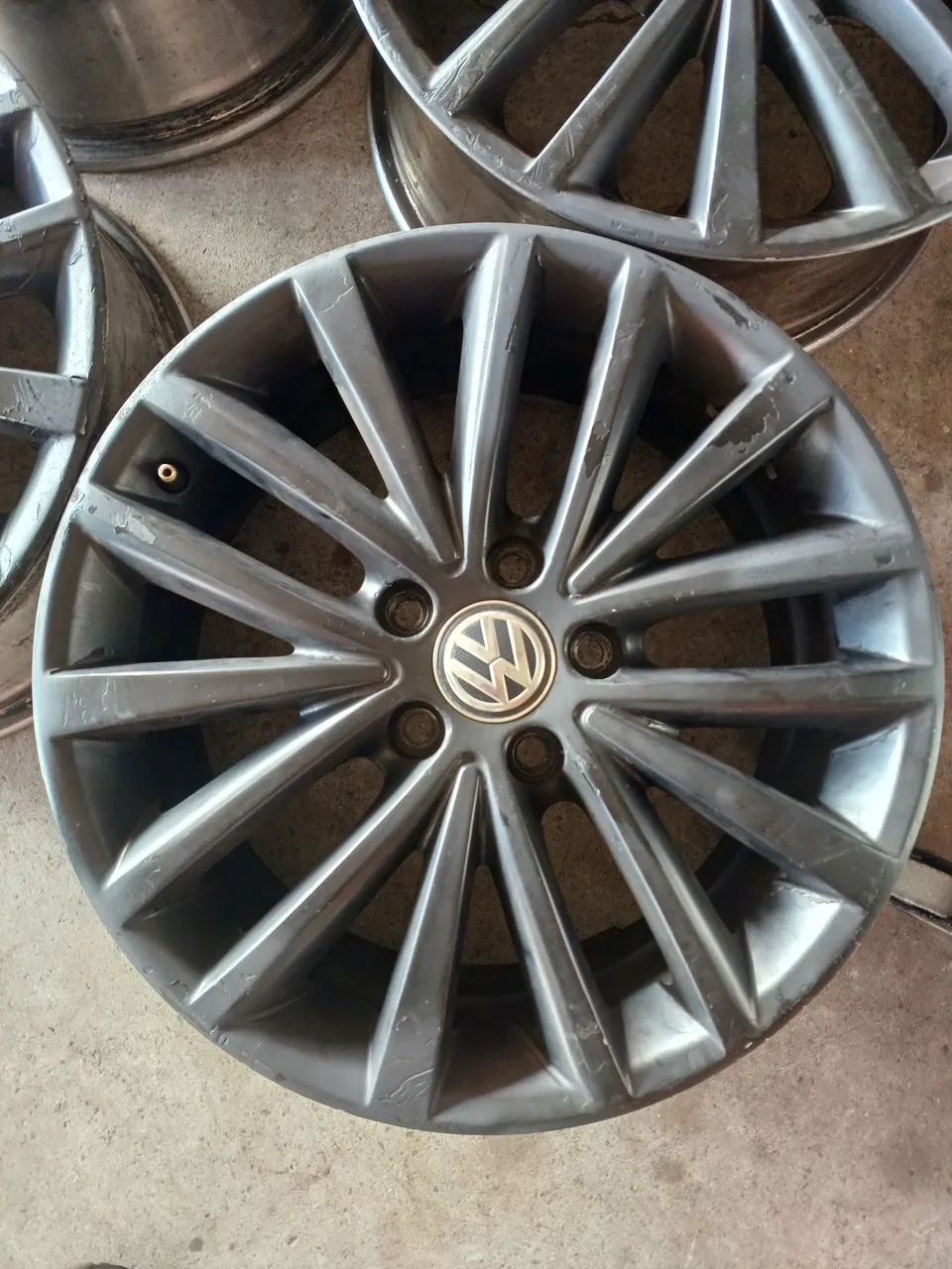 Rodas Originais VW Jetta TSI highline aro 17 - Foto 2