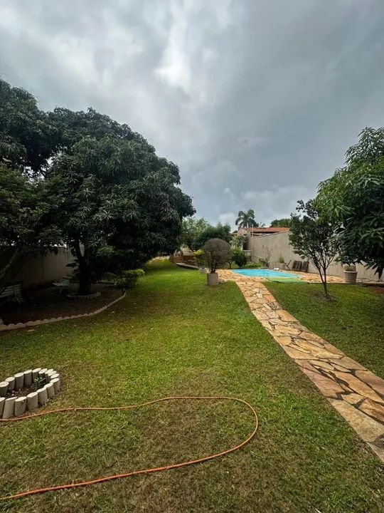 Sonho de  Casa em Arniqueira - 4 Suítes, Piscina, Churrasqueira e Muito Mais! - Foto 5