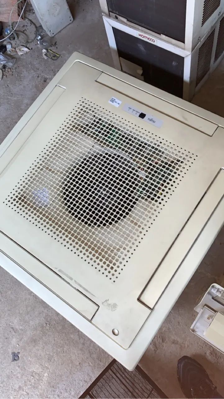 Ar Condicionado Cassete Fujitsu