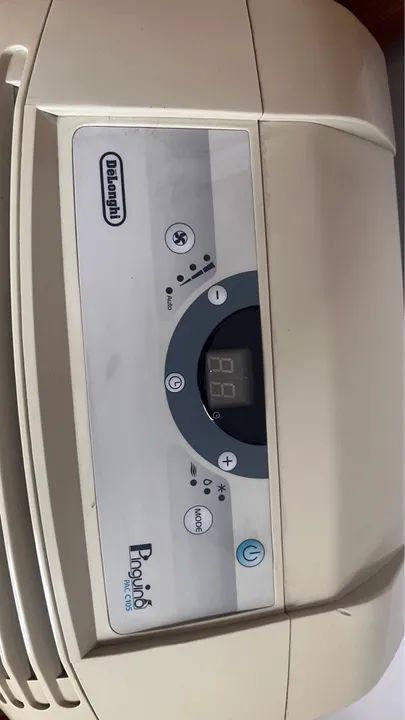 Ar Condicionado DeLonghi Penguin PAC C110S