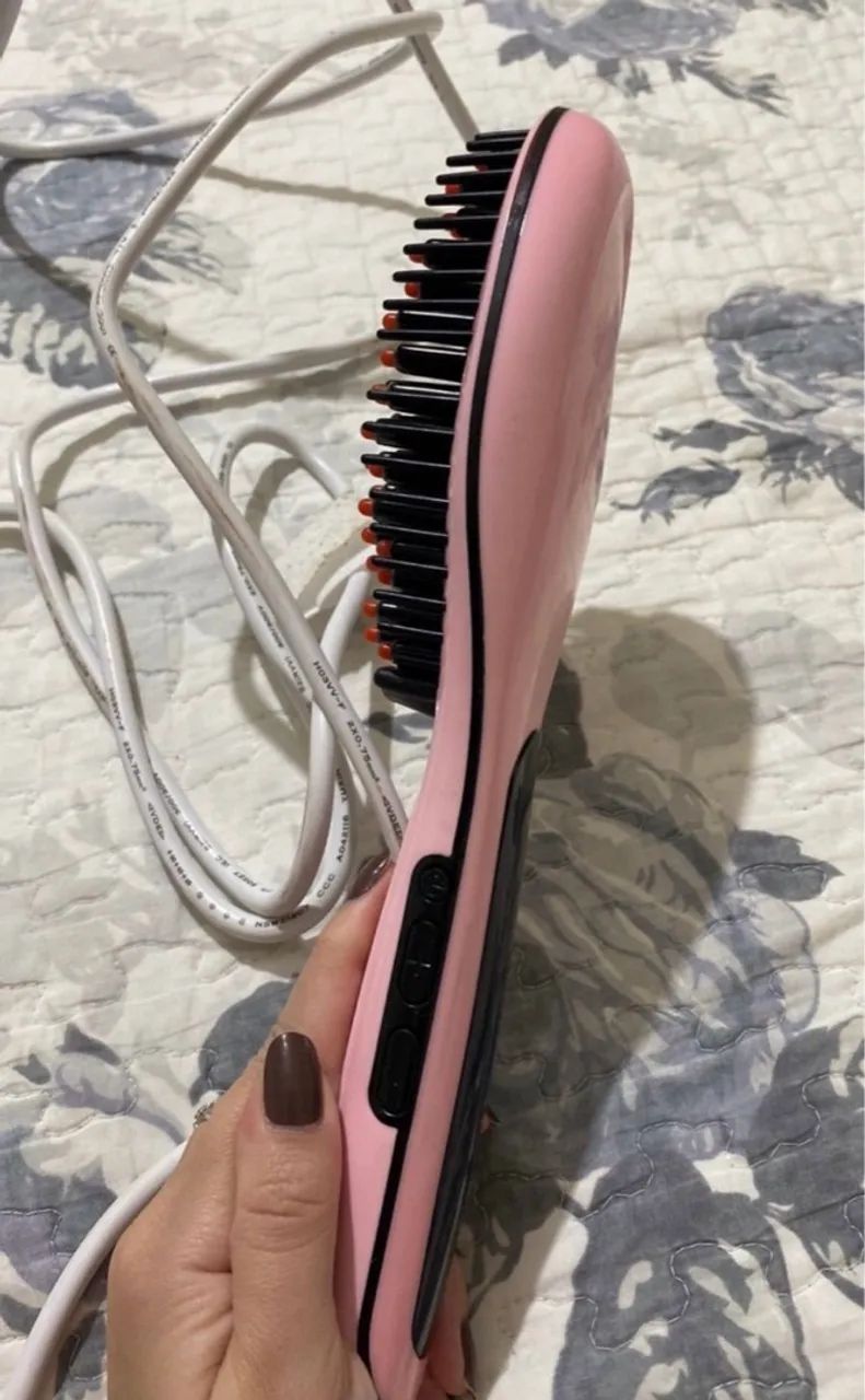 Escova Alisadora de Cabelo Rosa