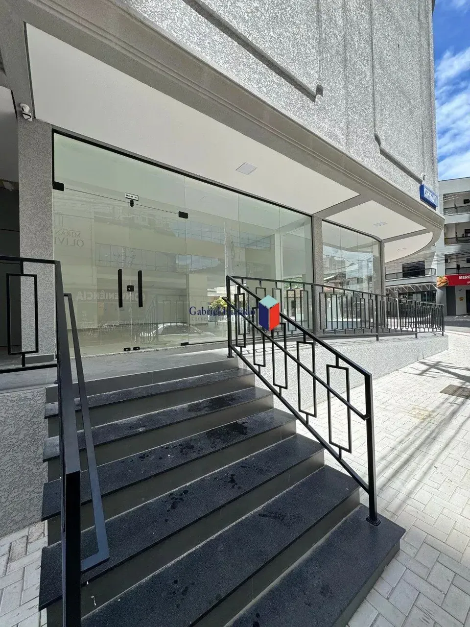 Sala comercial 08 para locação, Centro, Itapema - SA408