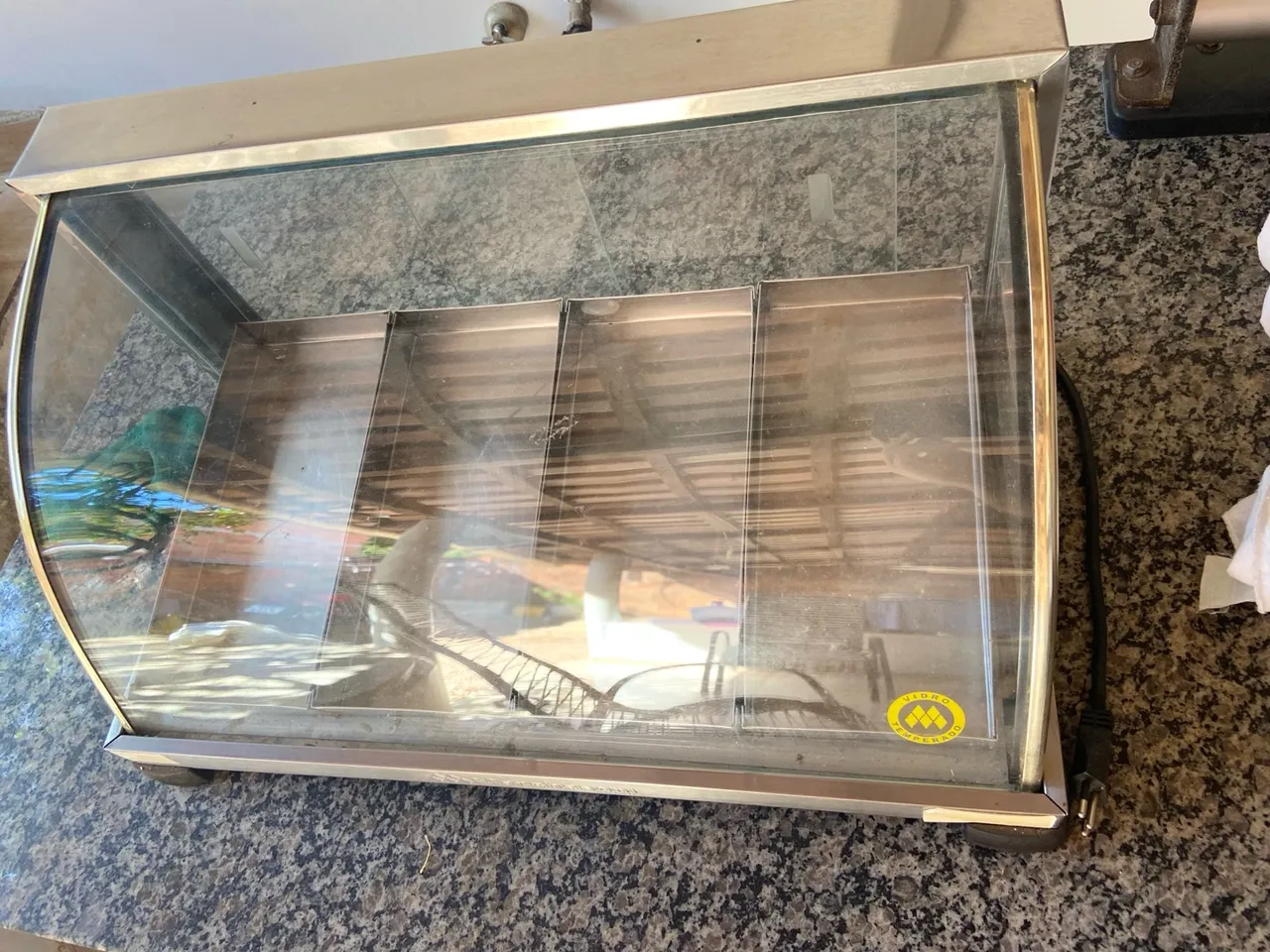 Vitrine Expositora de Alimentos - Ideal para seu negócio!