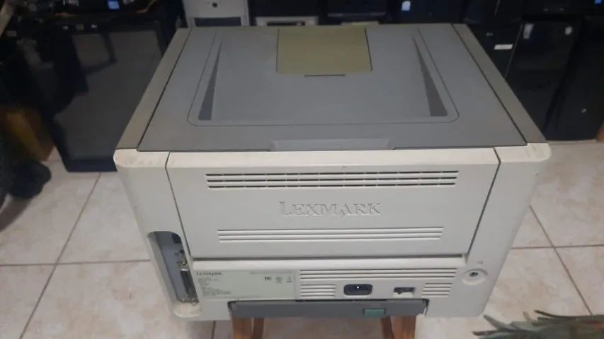 Impressora LASER LEXMARK E460DN  - Foto 3