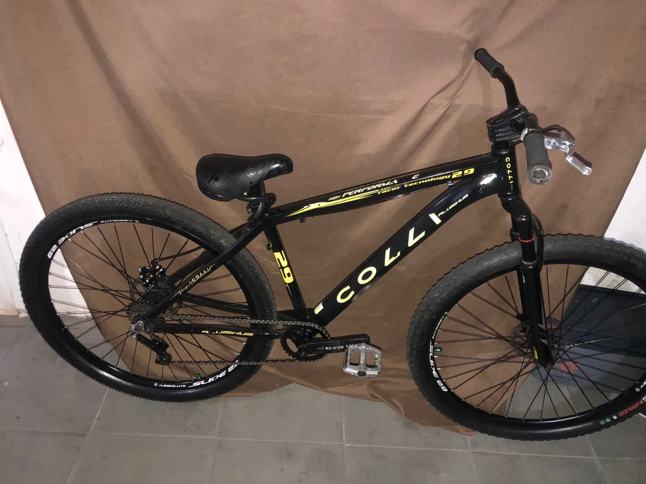 Bicicleta Aro 29 Colli