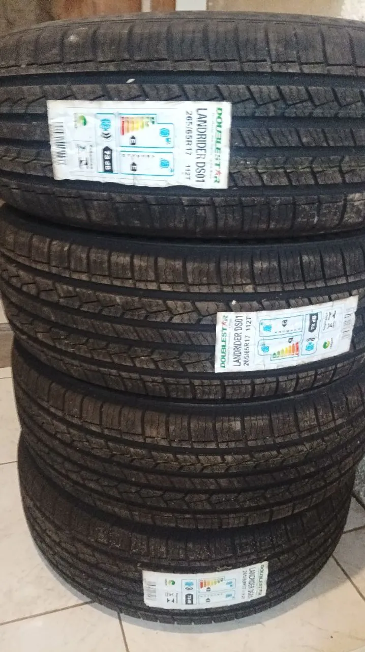 Jogo de Pneus DoubleStar Landrider DS01 265/65R17