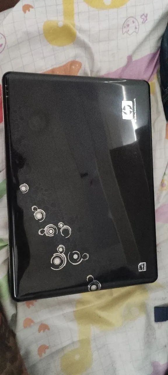 Notebook com tela de 14 polegadas - Foto 3