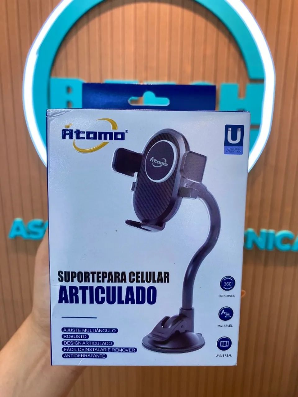 Suporte veicular articulado para carro