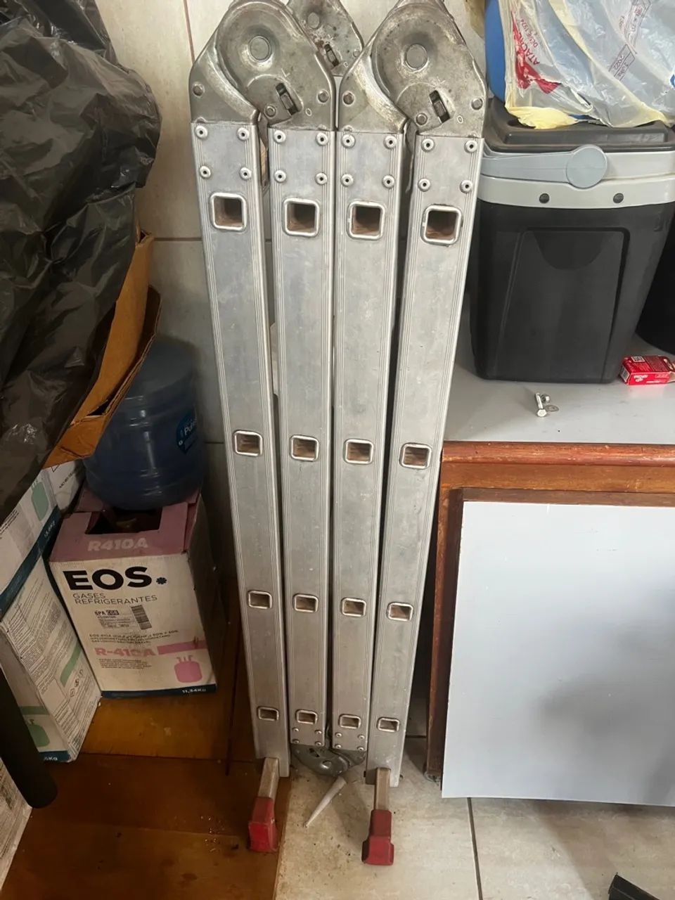 Bomba de vácuo e escada  - Foto 2