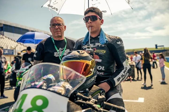 Capacete tricomposto NEXX X10 MAK (europeu), nunca usado, na caixa, mais DOIS BRINDES - Foto 5