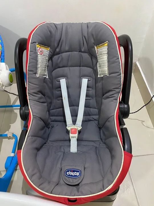 Cadeira de descanso, bebê conforto e banheira. - Foto 3