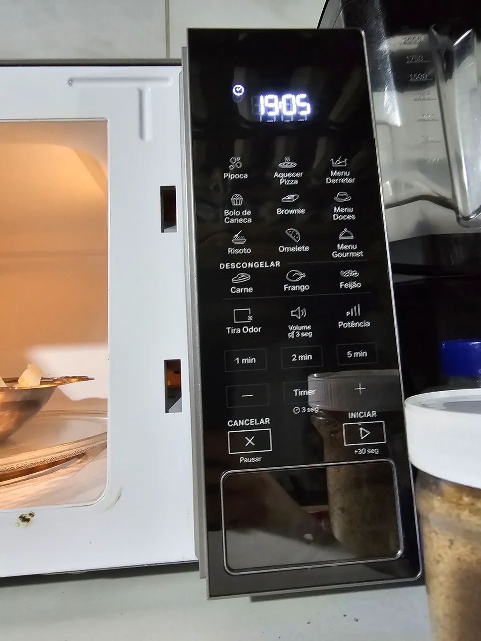 Micro-ondas Brastemp 32 litros, inox - Foto 5