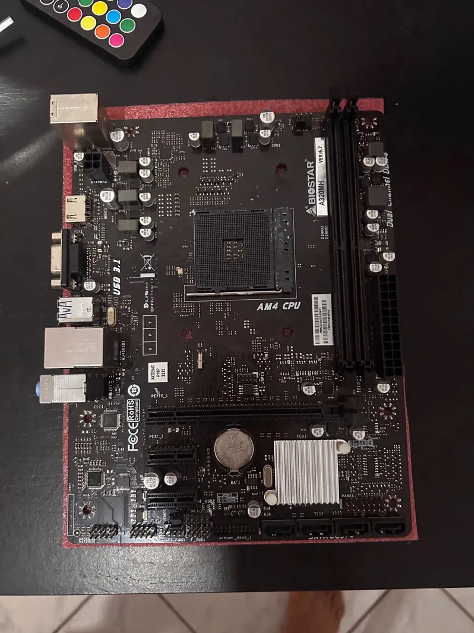 Placa-mãe Biostar A320MH