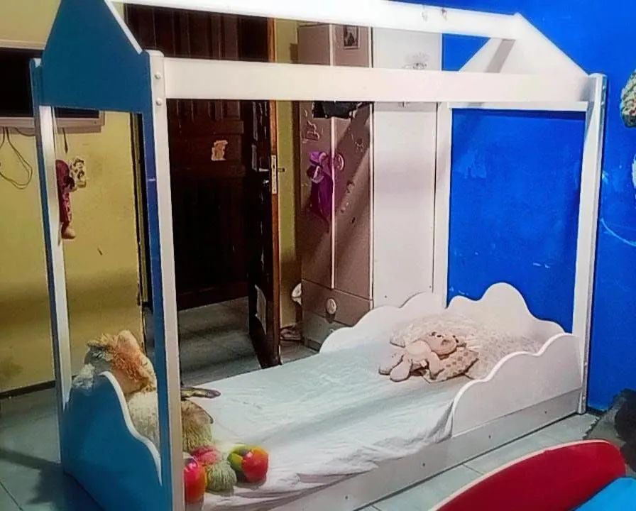 Cama infantil modelo casinha  - Foto 2