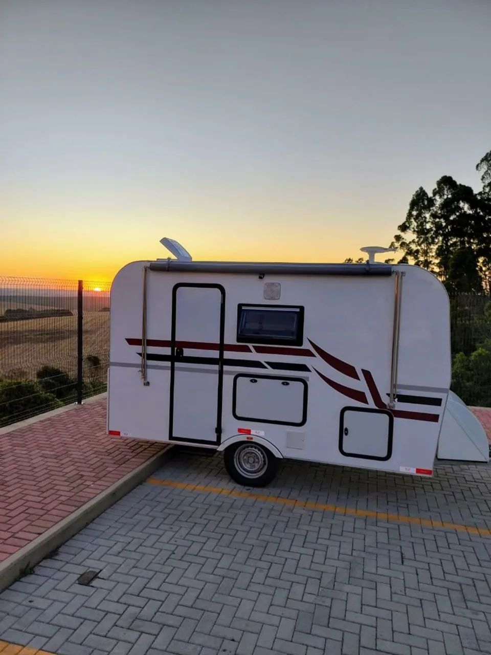 Trailer apolo yang - Foto 2