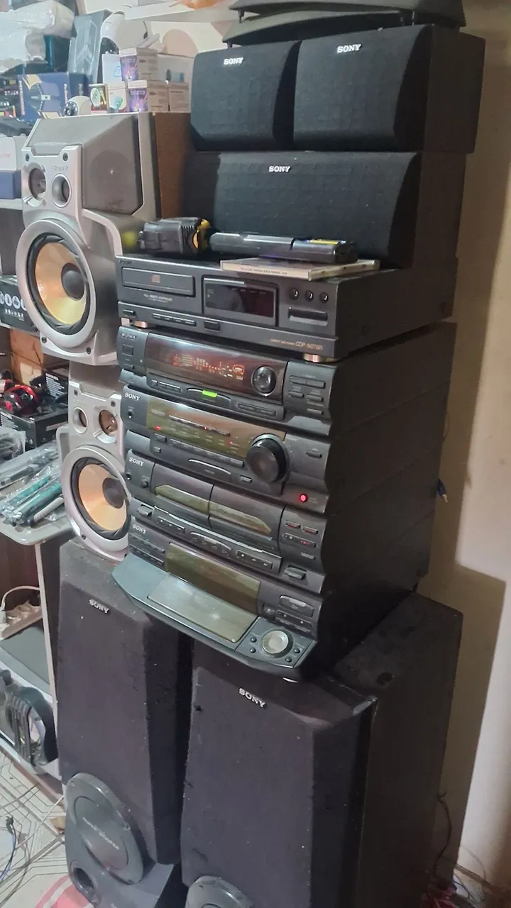 Aparelho de Som sony lbt555 com 7 caixas