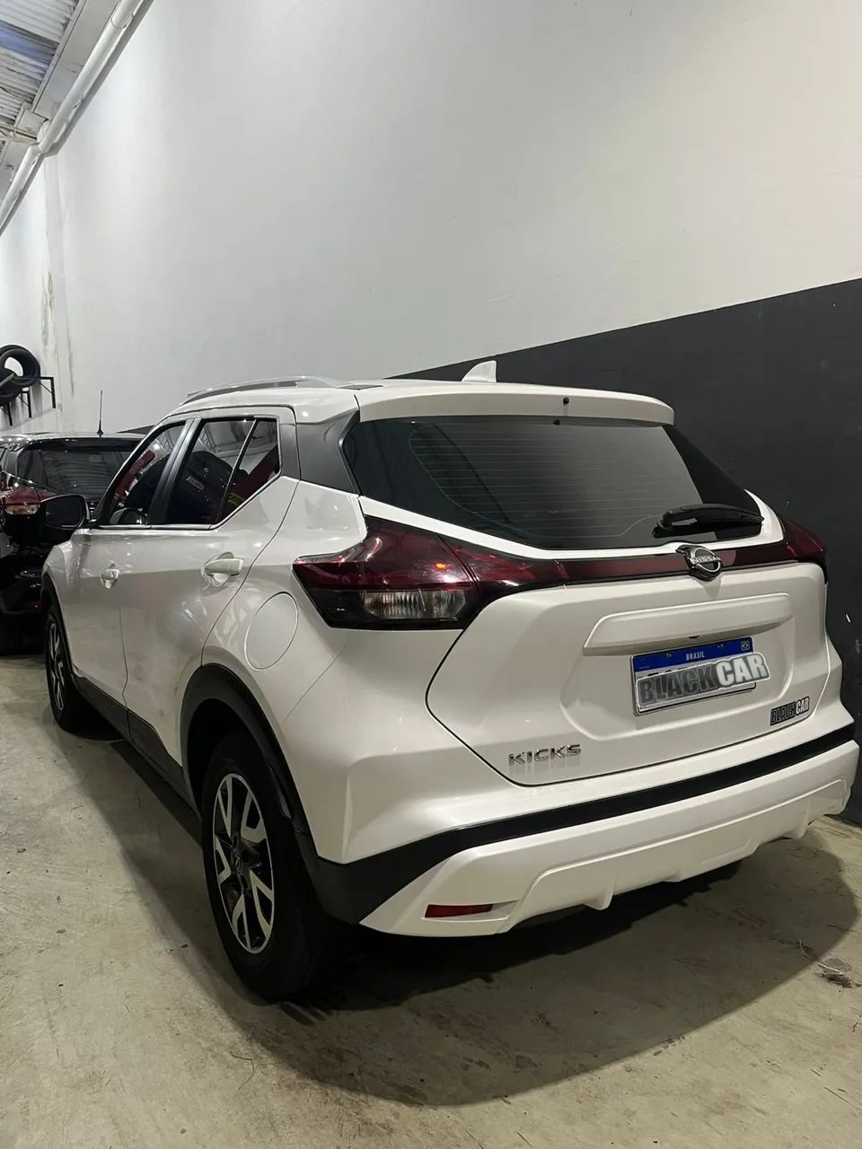 Kicks Play 2025 - Locação para Uber Black e 99!