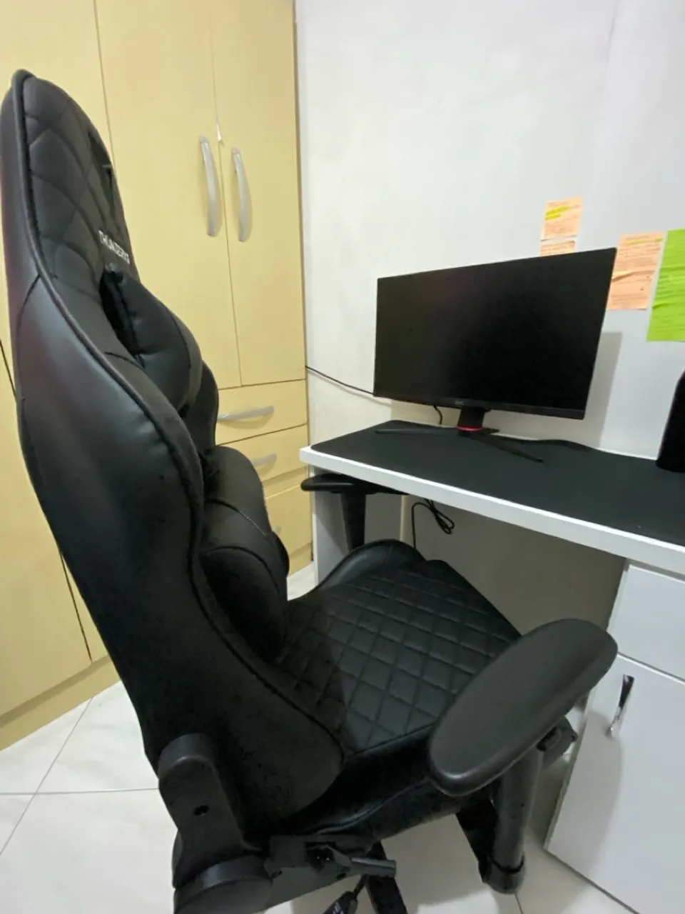 Cadeira Gamer Profissional TGC12 Preta ThunderX3