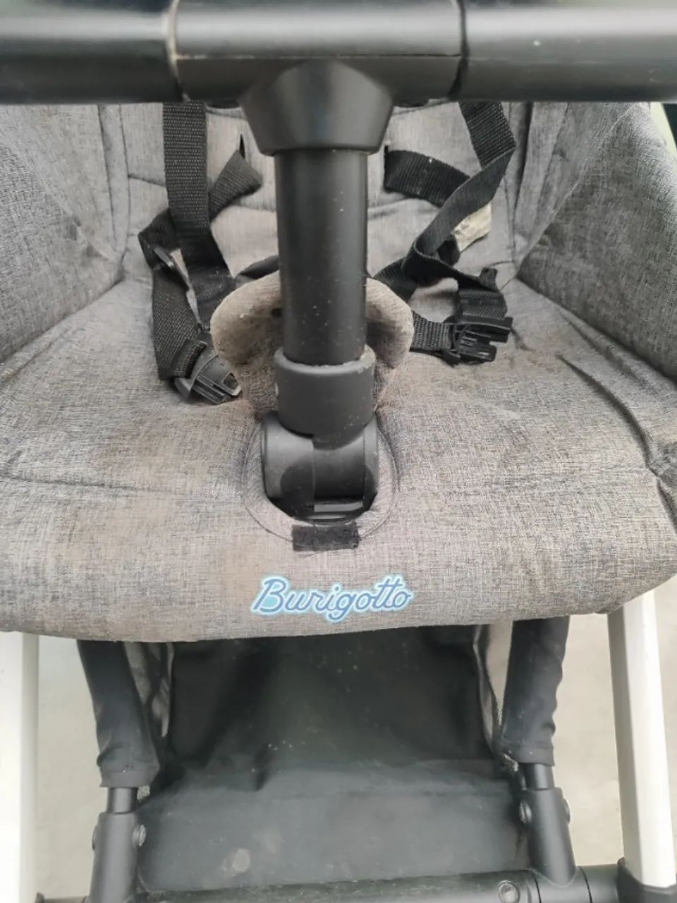 Carrinho De Bebê Burigotto Up Dobrável Para Passeio Até 15kg Gray Cinza - Foto 3