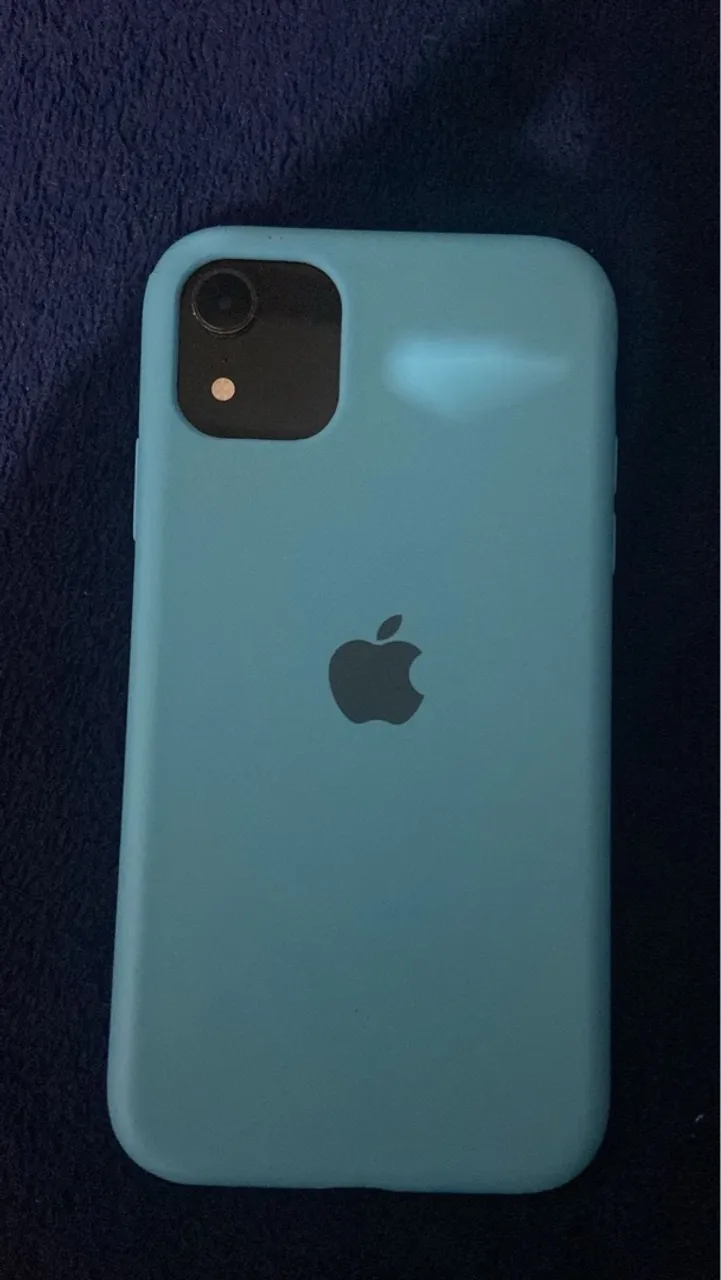 iphone xr.!