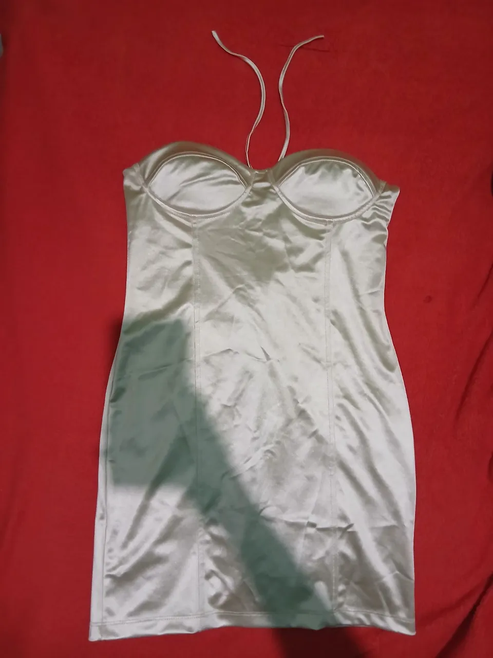 Vestido luxo dourado semi novo 