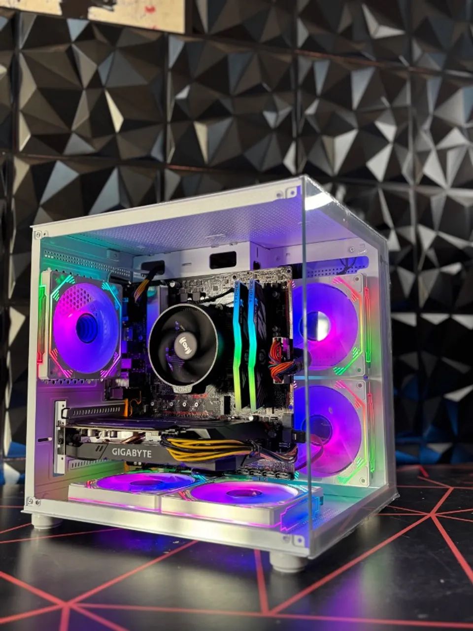 Pc gamer Ryzen 5 com gabinete aquário branco - Foto 2