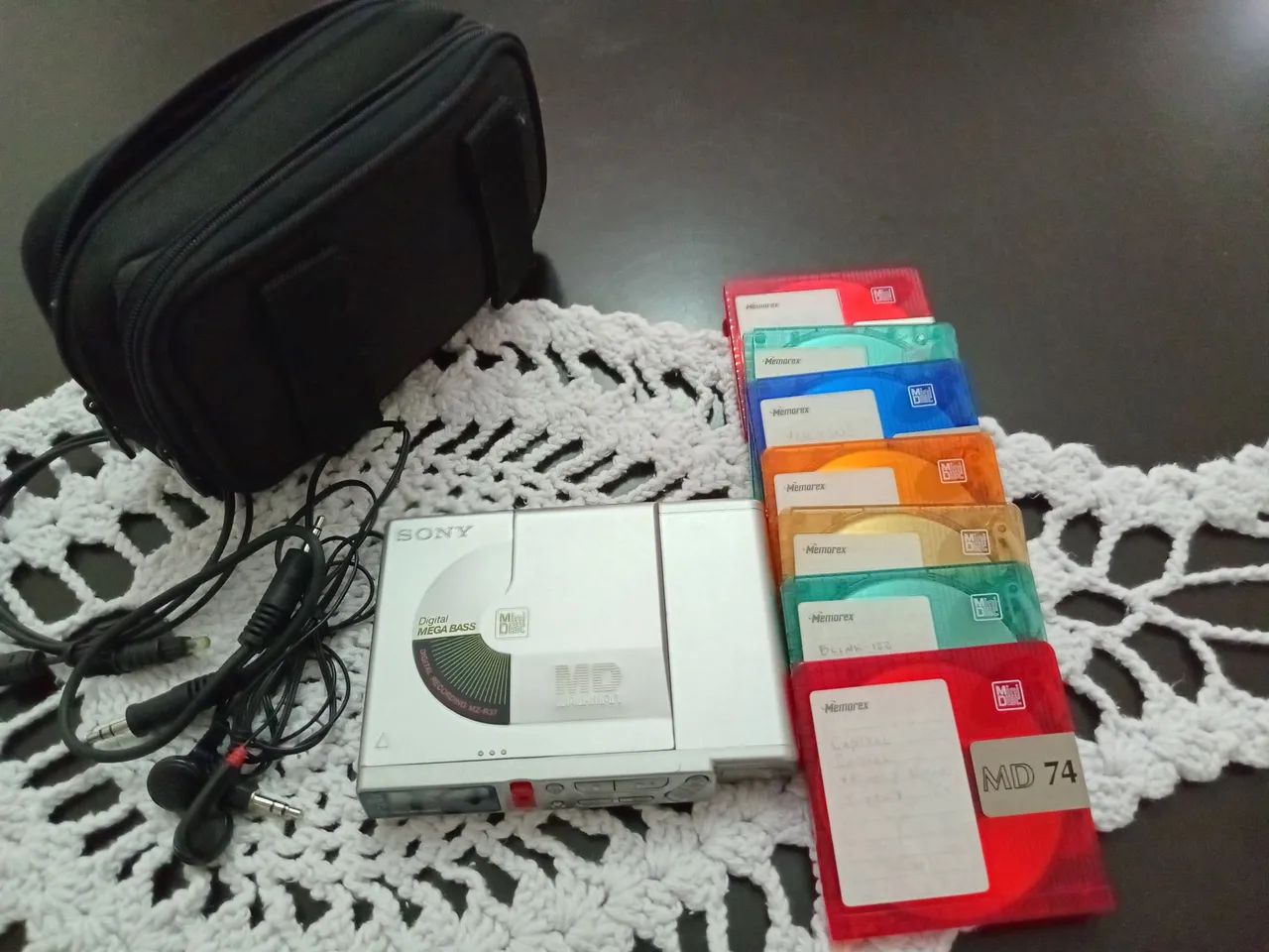 Mini Disc Player Sony MZ-R 37com Case e 7 mini disc lê descrição 