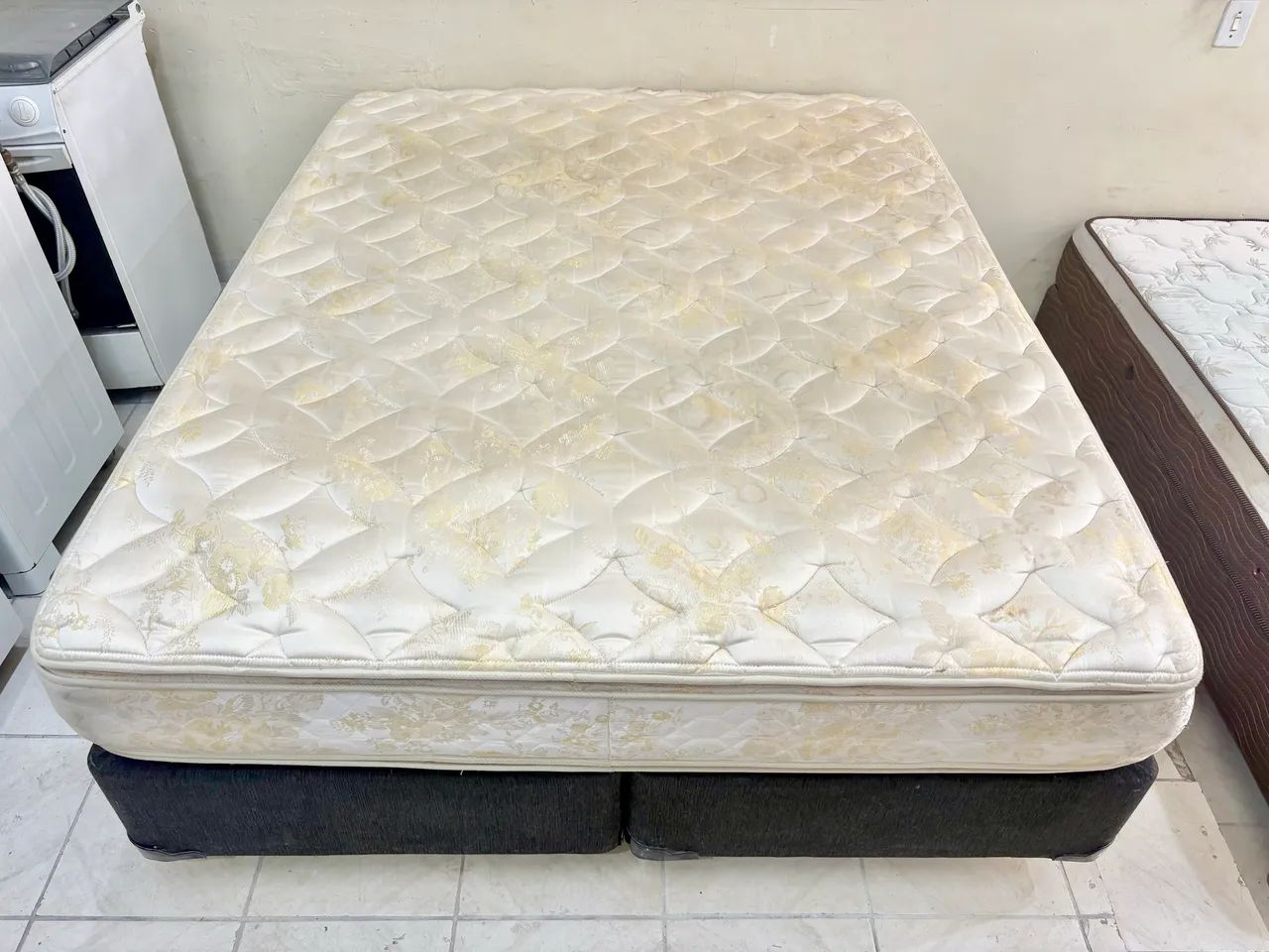 Cama box de casal Queen , cama Queen size  - Foto 5