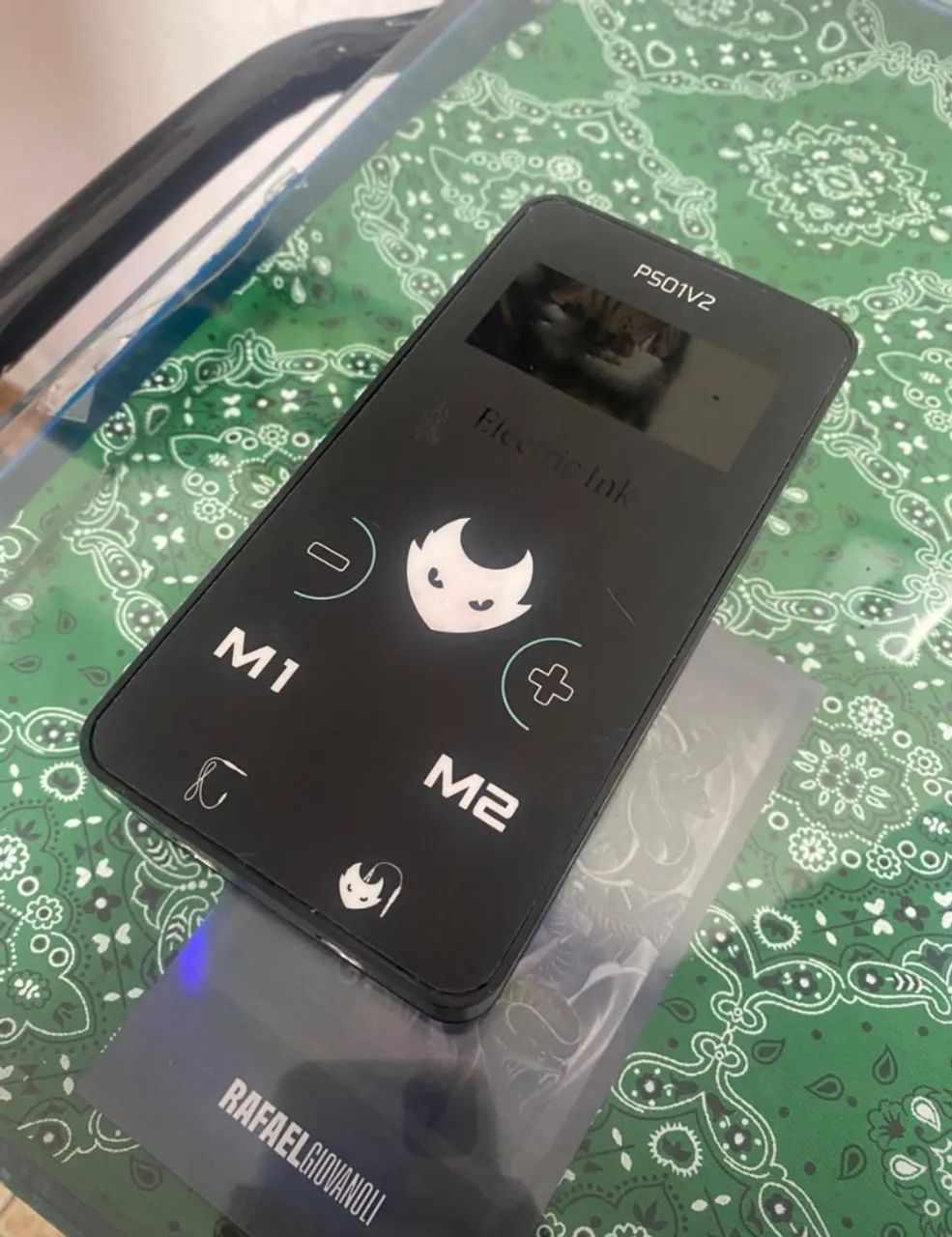 Fonte Electric Ink