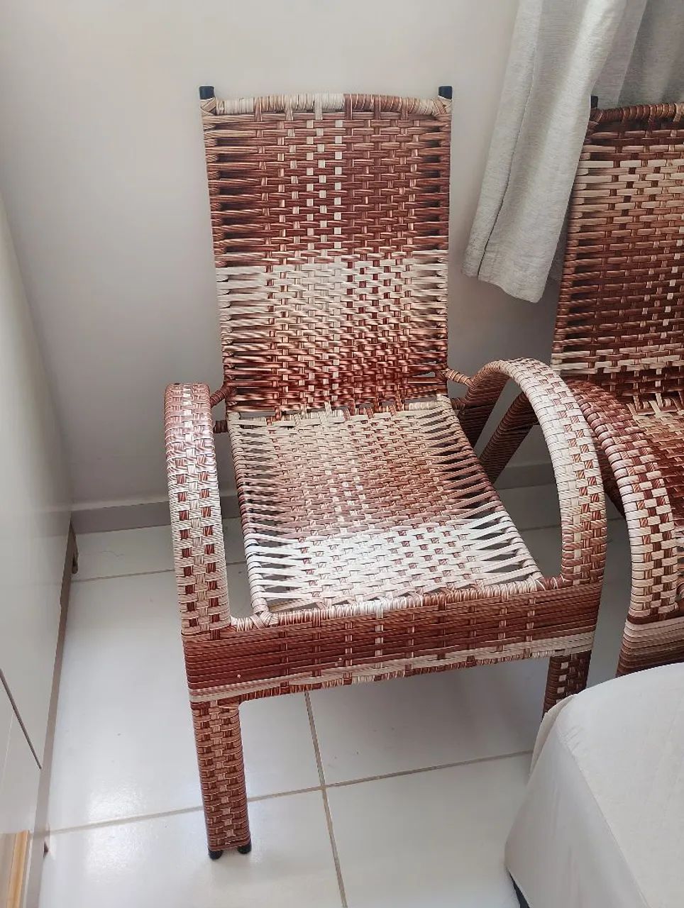 Conjunto de cadeira de fibra  - Foto 2