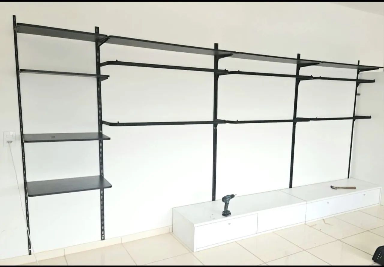 Prateleiras Metálicas para Loja modulada semi.novo
