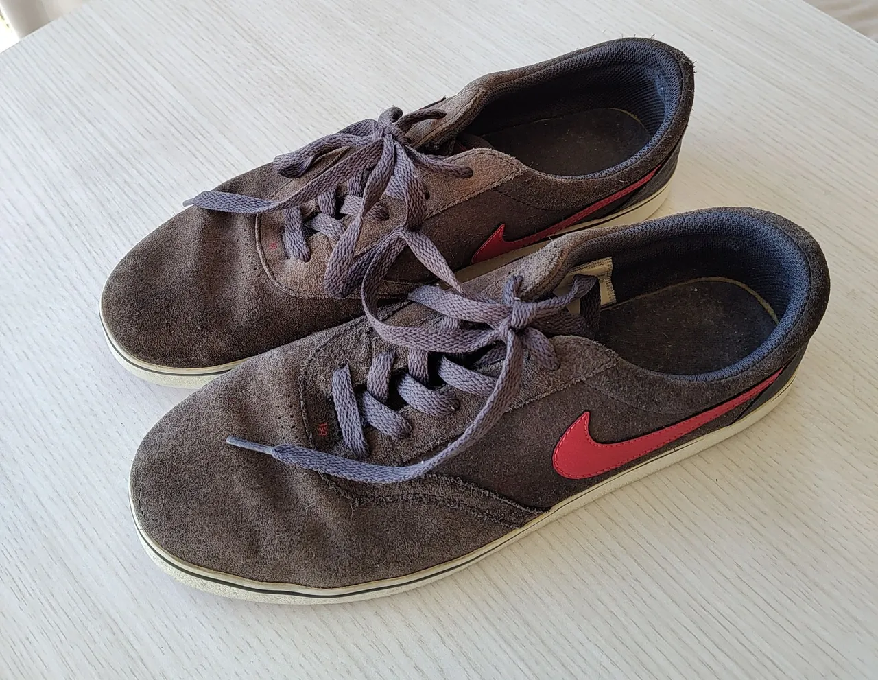 Tênis Nike Suede - Conforto e Estilo