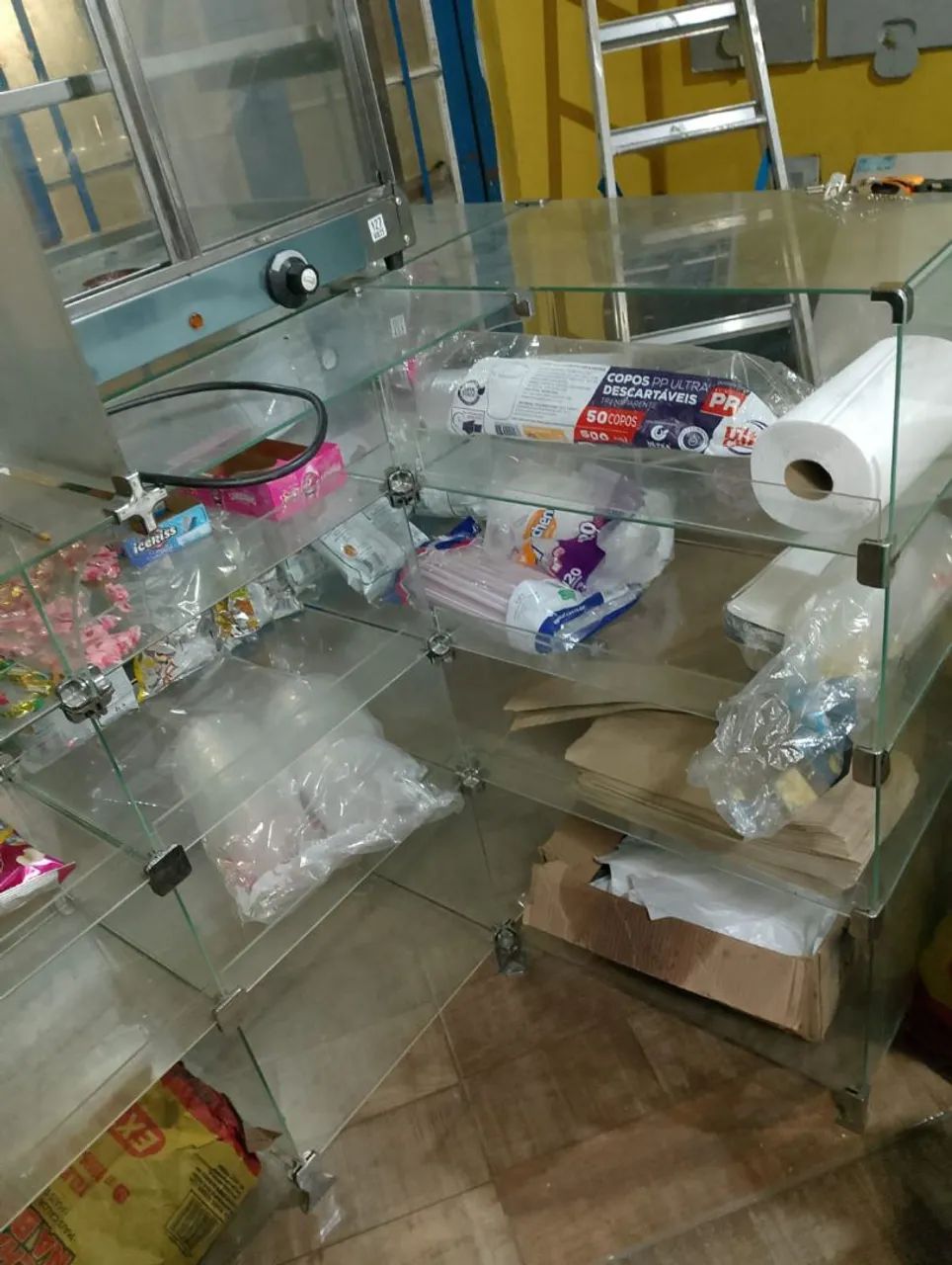Balção Box de Vidro modulado - Foto 2