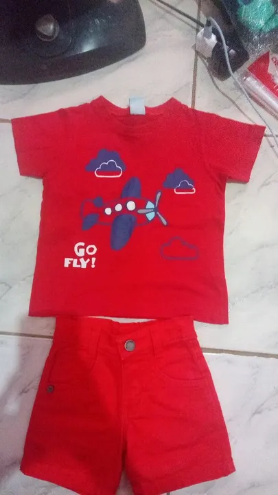 Conjunto de Roupa Infantil Vermelho Avião 1 ano