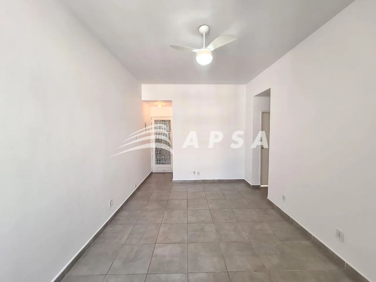 EXCELENTE OPORTUNIDADE DE LOCAÇÃO ,APARTAMENTO LOCALIZADO NA RUA URUGUAI, PRÓXIMO AO COMÉR - Foto 5