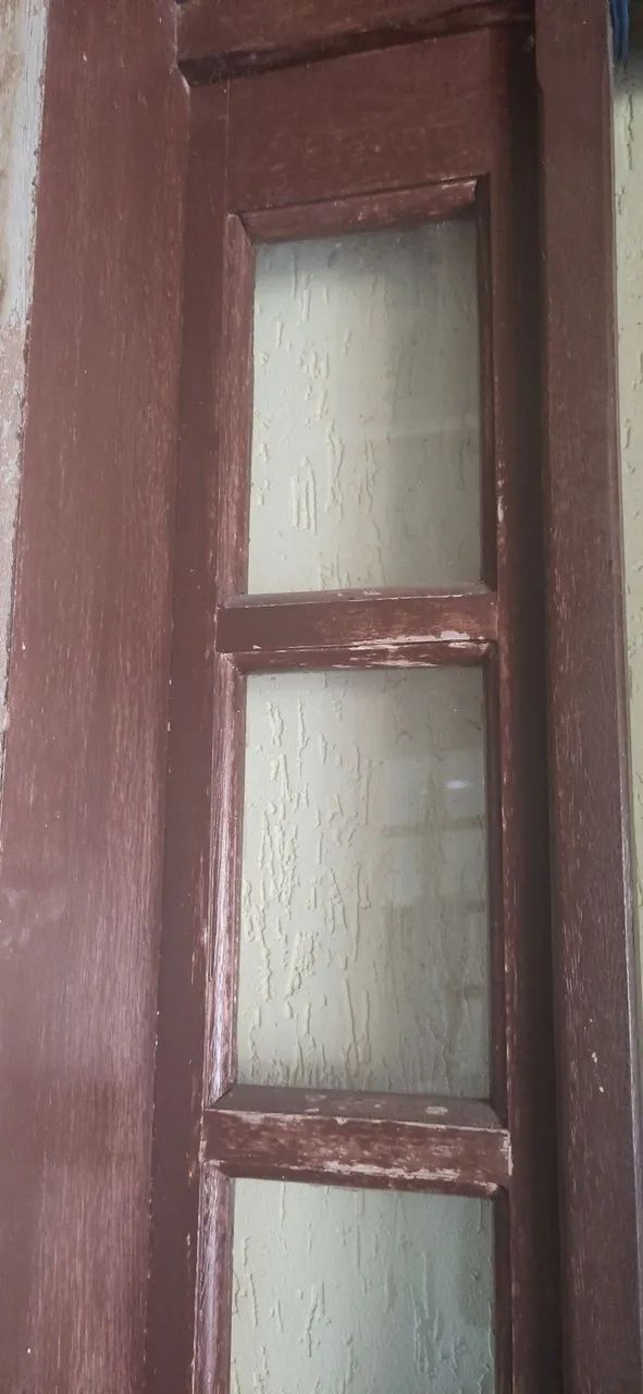 Porta em madeira Angelim disponível para Venda - Foto 4