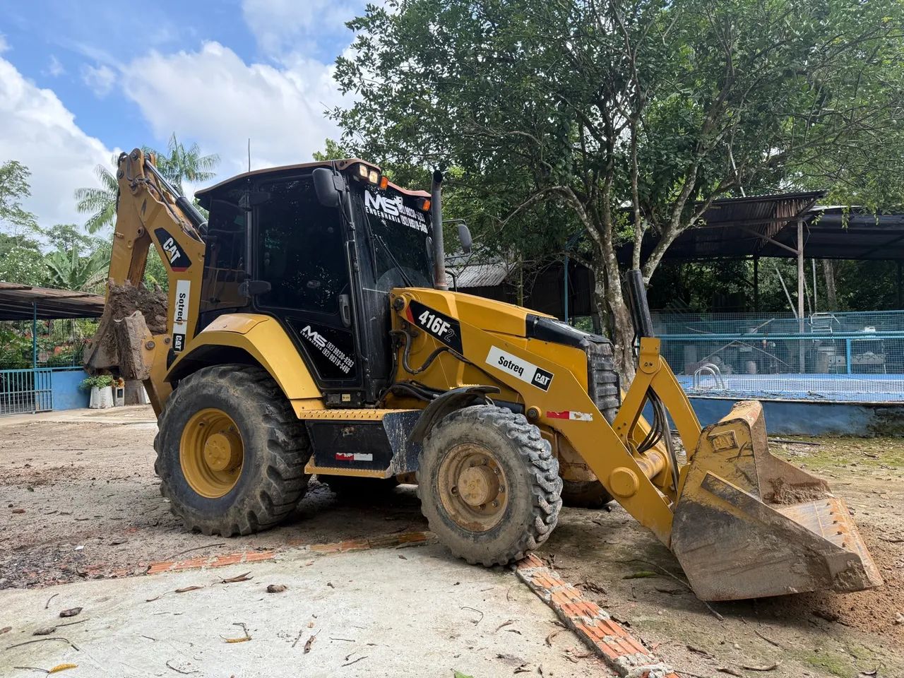 Retroescavadeira 2022 - SORREQ 416F