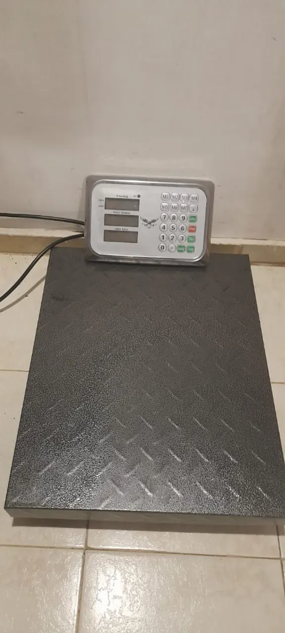 300KG ou 400KG BALANÇA DIGITAL NOVA NA CAIXA ZERADA GARANTIA SERVIÇO DE ENTREGA