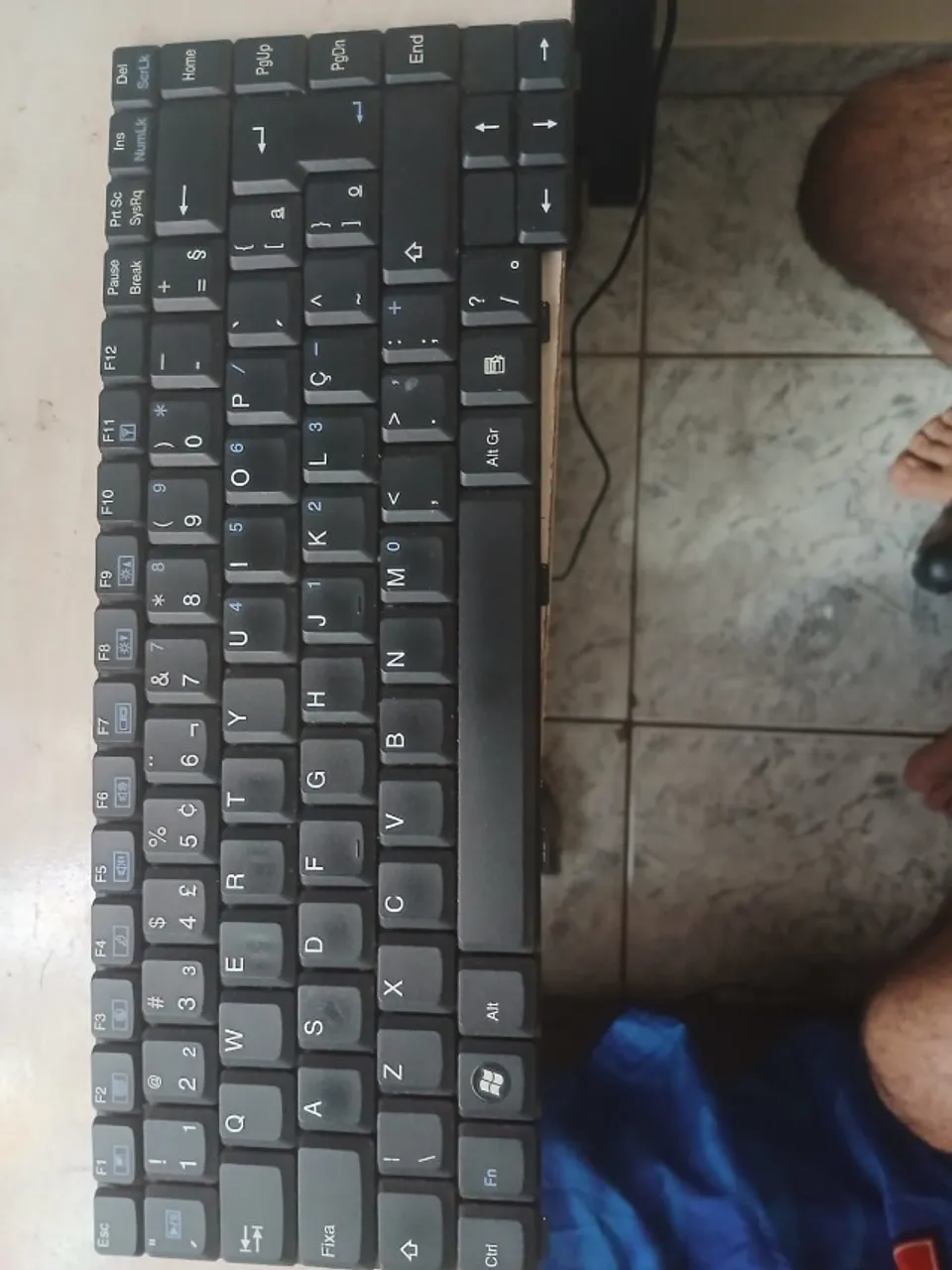Teclado para Notebook Modelo MP-03086PA-4309L
